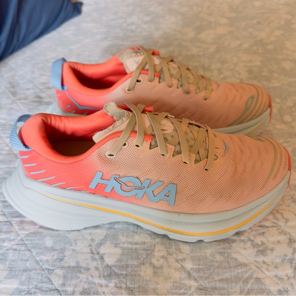 Hoka bondi x women 9 guc - Picture 2 of 6